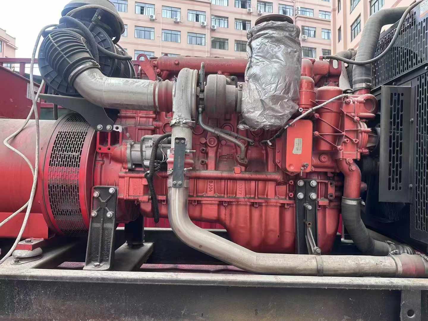 巴中如何选择适合 600kW 柴油发电机组的过载保护器？